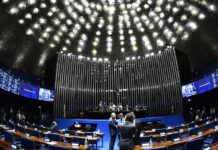 Após recesso, Congresso retoma trabalhos nesta semana Senado aprova regras mais duras para condenados por morte de policiais