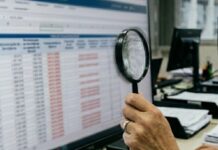 1/4 dos estados e capitais têm nota zero em transparência de salários 1/4 dos estados e capitais têm nota zero em transparência de salários