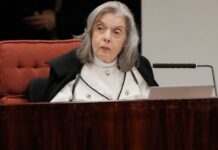 Cármen Lúcia defende criação de “brigadas eleitorais” para mulheres Cármen Lúcia defende criação de "brigadas eleitorais" para mulheres