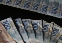 Dívida Pública Federal cai 2,34% em março e volta aos R$ 8,6 trilhões Dívida Pública Federal cai 2,34% em março e volta aos R$ 8,6 trilhões