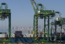 Tarifa dos EUA terá efeito limitado sobre etanol brasileiro Exportações para o Oriente Médio caem 26% desde início da guerra