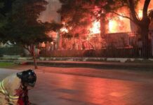 Incêndio atinge prédio histórico no Rio de Janeiro Incêndio atinge prédio histórico no Rio de Janeiro