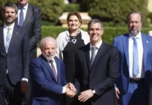 Lula busca atrair investimentos na Espanha em meio a críticas sobre favorecimento a aliados #Acesse Política