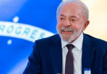 Lula mira público feminino e fim da escala 6 X 1 em discurso O presidente Lula durante reunião com empresários na Espanha em 17 de abril de 2026