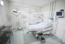 Na celebração do bicentenário da Santa Casa de Cachoeira, Sesab reforça investimentos com reabertura da UTI do Hospital São João de Deus Na celebração do bicentenário da Santa Casa de Cachoeira, Sesab reforça investimentos com reabertura da UTI do Hospital São João de Deus