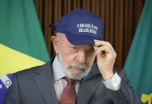 Novo quer barrar projeto do PT sobre minerais críticos Lula boné reunião ministerial