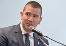 PDT aciona STF e tenta anular eleição na Alerj Douglas Ruas