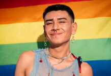 Pesquisa revela alto sofrimento psíquico entre adolescentes trans Pesquisa revela alto sofrimento psíquico entre adolescentes trans