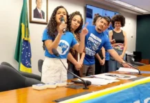 Presidente da UNE aponta desconexão de Lula com jovens #Acesse Política