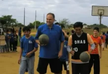 Projeto que Oscar Schmidt viabilizou vence torneio escolar nacional Portal Estado da Bahia