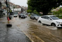 Salvador terá semana de chuva persistente; Defesa Civil alerta para riscos até domingo (26) Portal Estado da Bahia