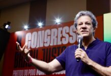 Temos 4 ex-ministros disponíveis para a chapa em SP, diz Haddad Temos 4 ex-ministros disponíveis para a chapa em SP, diz Haddad