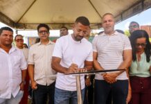 Às margens da Lagoa da CCC, Prefeito Eriton autoriza construção do 6º complexo esportivo no município – Imprensa Bahia Às margens da Lagoa da CCC, Prefeito Eriton autoriza construção do 6º complexo esportivo no município – Imprensa Bahia