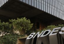 BNDES abre financiamento para transporte de carga e passageiros BNDES abre financiamento para transporte de carga e passageiros