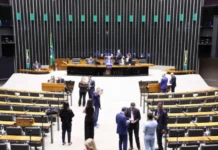 Câmara aprova PEC que amplia imunidade tributária para entidades religiosas #Acesse Política