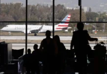 Congresso analisa proposta para proibir taxa no Kiss & Fly em todo o país #Acesse Política