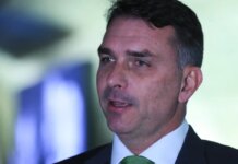 Deputados pedem investigação sobre relação entre Vorcaro e Flávio Deputados pedem investigação sobre relação entre Vorcaro e Flávio
