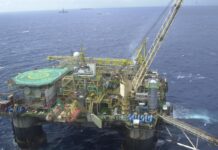 Em meio à guerra no Irã, Brasil bate recorde de produção de petróleo Em meio à guerra no Irã, Brasil bate recorde de produção de petróleo