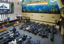 Falta de quórum trava votação de empréstimo bilionário da Embasa na AL-BA #Acesse Política
