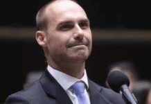 Fundo ligado a aliado de Eduardo compra casa no Texas Eduardo Bolsonaro (foto) está em autoexílio nos Estados Unidos desde 2025