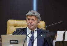Fux pede vista e adia decisão sobre piso da enfermagem A decisão de Fux atendeu a uma liminar da Associação Nacional de Jogos e Loterias para desbloquear contas ativas e reativar contas que foram encerradas após a publicação de norma do governo