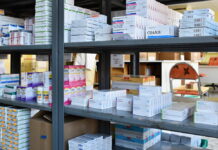 Genéricos ampliam acesso à saúde no Brasil medicamentos na farmácia