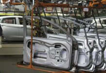 Indústria nacional varia 0,1% em março e acumula alta de 3,1% em 2026 Indústria nacional varia 0,1% em março e acumula alta de 3,1% em 2026