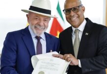 Lula recebe credenciais de sete novos embaixadores Lula recebe credenciais de sete novos embaixadores