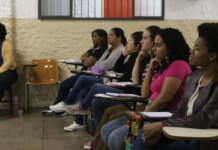 MEC contempla 504 cursinhos populares com benefícios de rede nacional MEC contempla 504 cursinhos populares com benefícios de rede nacional