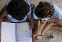Metade dos estudantes não vê debate antirracista na escola, diz estudo Metade dos estudantes não vê debate antirracista na escola, diz estudo