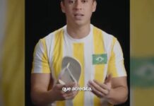 Nikolas Ferreira divulga marca de chinelos para quem boicota Havaianas Nikolas Ferreira divulga marca de chinelos para quem boicota Havaianas