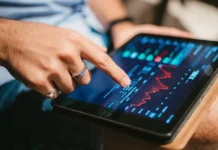 Número de investidores em FIIs dobra em 5 anos; veja perfil de quem aplica em fundos imobiliários #Acesse Política