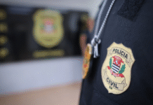 Operação prende quatro policiais civis suspeitos de extorsão em SP Operação prende quatro policiais civis suspeitos de extorsão em SP