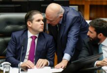 PL dos minerais retira veto prévio, mas mantém controle do governo Motta e Jardim