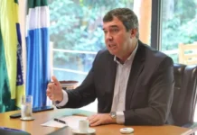 Pesquisa Real Time Big Data aponta liderança de Eduardo Riedel em todos os cenários em Mato Grosso do Sul #Acesse Política