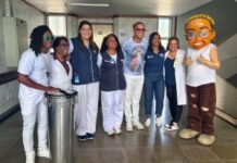 Projeto Música Cura leva acolhimento e emoção ao Hospital Estadual 2 de Julho Projeto Música Cura leva acolhimento e emoção ao Hospital Estadual 2 de Julho