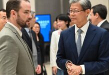 Brasil abre posto tributário na China para ampliar comércio Brasil abre posto tributário na China para ampliar comércio