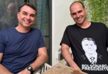 Eduardo vê risco de atentado contra Flávio Bolsonaro flávio e eduardo bolsonaro