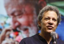 Haddad diz que Lula é quem tem mais condições de reverter tarifas de Trump Haddad diz que Lula é quem tem mais condições de reverter tarifas de Trump