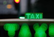 Motoristas de apps e taxistas já podem pedir financiamento Motoristas de apps e taxistas já podem pedir financiamento