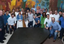 Oposição exibe unidade em encontro liderado por ACM Neto e reúne principais lideranças em Salvador #Acesse Política