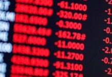 Bolsa sobe quase 3% e fecha no maior nível desde maio Bolsa sobe quase 3% e fecha no maior nível desde maio