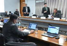 Comissões do Congresso cobram negociação e criticam reciprocidade aos EUA #Acesse Política