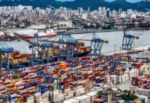 Governo vê avanço com EUA, mas mantém etanol fora da negociação Governo vê avanço com EUA, mas mantém etanol fora da negociação