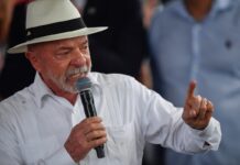 Lula acusa EUA de ‘pirataria’ por anunciar que cobrará taxa em Ormuz – CartaCapital Lula acusa EUA de 'pirataria' por anunciar que cobrará taxa em Ormuz – CartaCapital