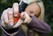 Spray de pimenta para mulher é medida paliativa, diz promotora Spray de pimenta para mulher é medida paliativa, diz promotora