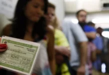 56% dos eleitores dizem que votariam mesmo sem obrigatoriedade #Acesse Política
