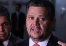 Alcolumbre envia PEC do fim da escala 6×1 para CCJ do Senado Alcolumbre envia PEC do fim da escala 6x1 para CCJ do Senado
