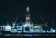 Apesar de liminar, Camex prorroga imposto sobre exportação de petróleo Apesar de liminar, Camex prorroga imposto sobre exportação de petróleo