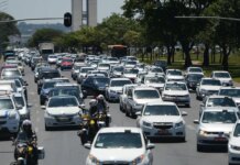 Crédito para carros de aplicativo tem teto elevado para R$ 200 mil Crédito para carros de aplicativo tem teto elevado para R$ 200 mil